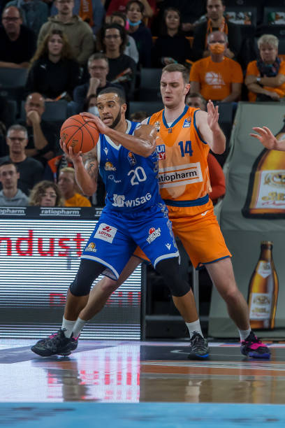 关键比赛中 关键比赛中