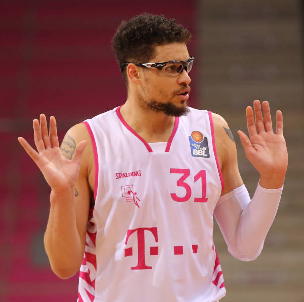 他的进攻威 他的进攻威